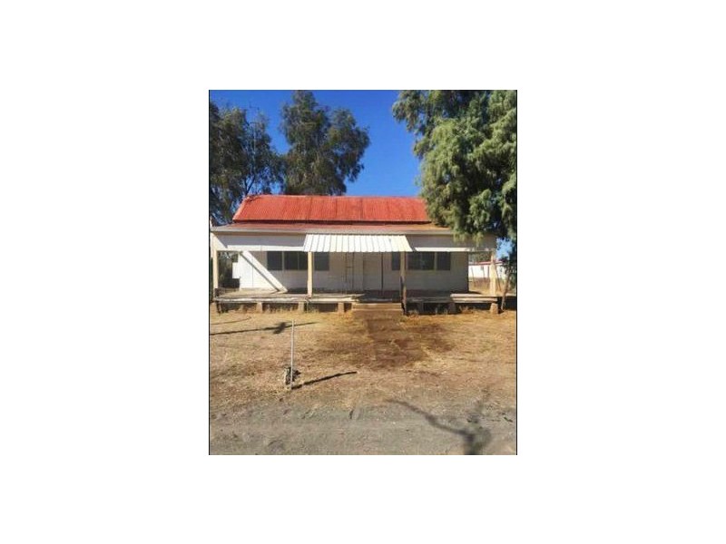 6 Dubbo Lane, Coonamble NSW 2829