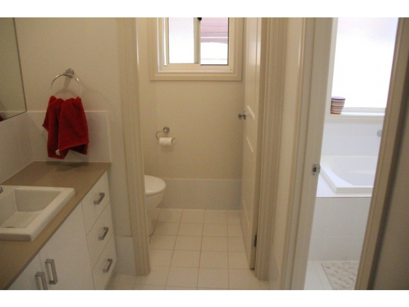 21 Latimer Crescent, Trott Park SA 5158