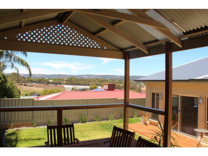 21 Latimer Crescent, Trott Park SA 5158