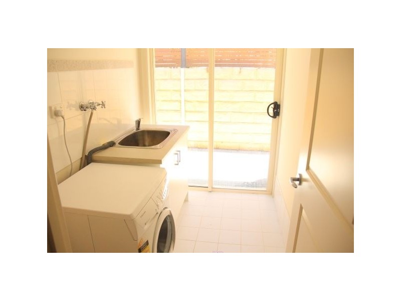 21 Latimer Crescent, Trott Park SA 5158