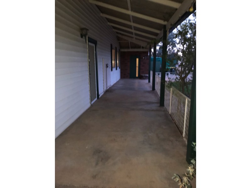 6 Anderson Street, Tullamore NSW 2874