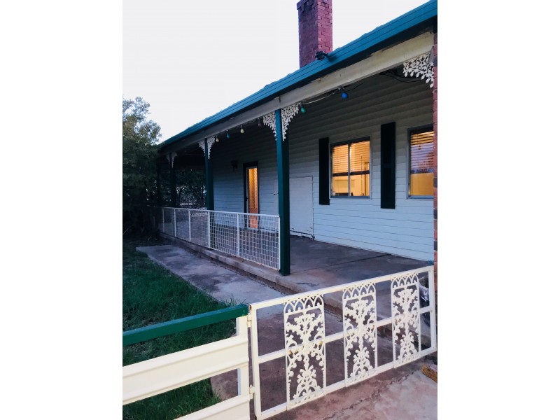 6 Anderson Street, Tullamore NSW 2874