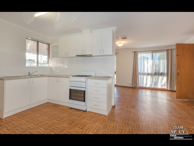 40 Weir Crescent, Beckenham WA 6107