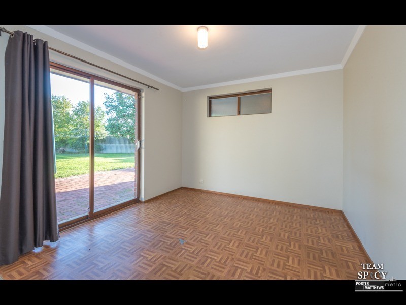 40 Weir Crescent, Beckenham WA 6107