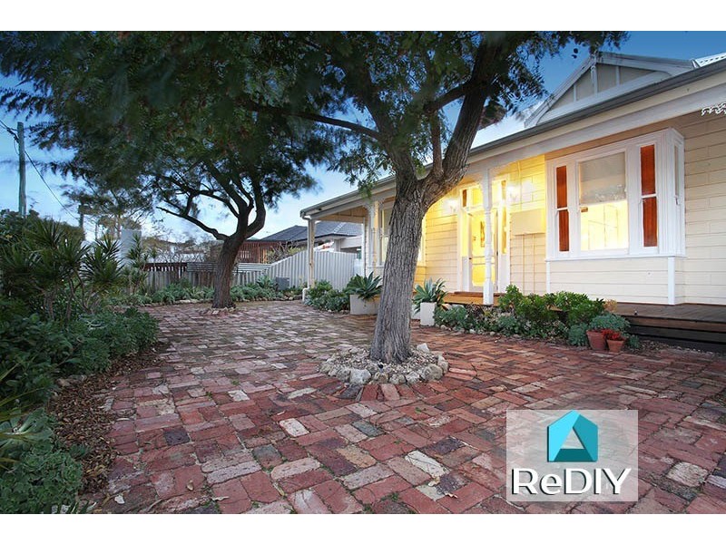 85 Adrian Street, Palmyra WA 6157