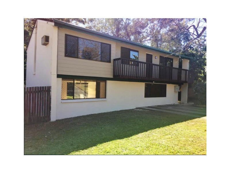 33 Twilight Street, Kenmore QLD 4069