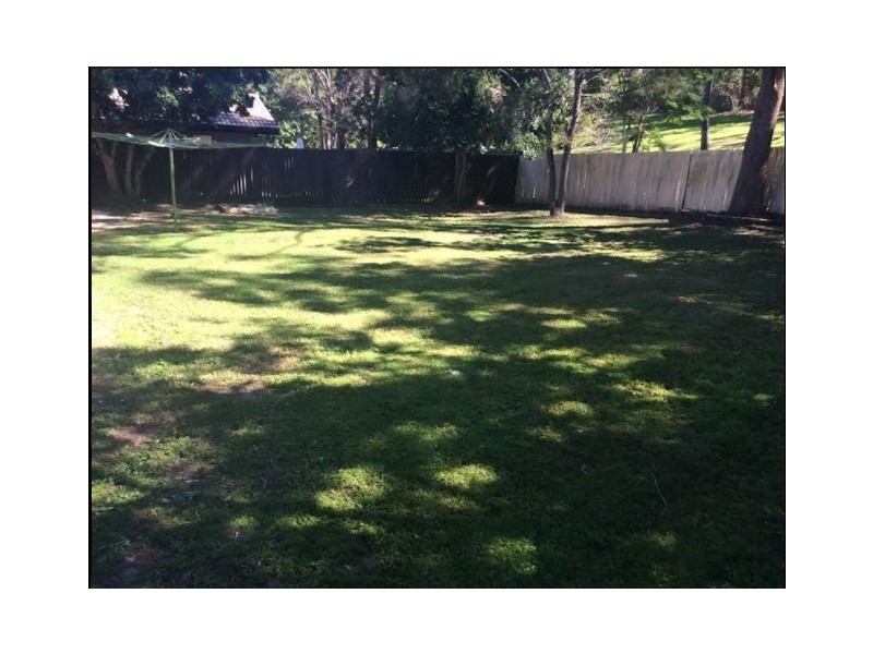 33 Twilight Street, Kenmore QLD 4069