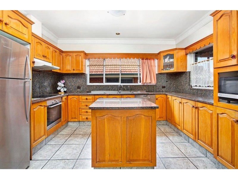 11 Underwood Place, Barden Ridge NSW 2234