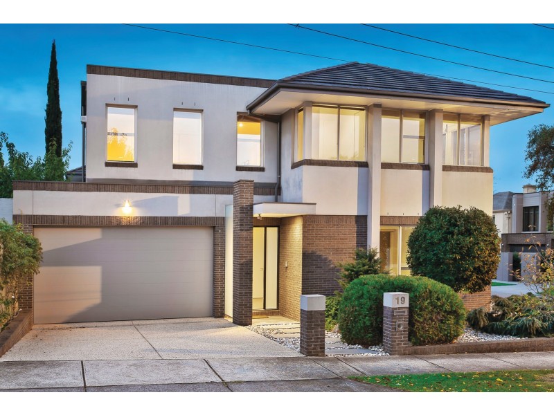 19 Ashley Grove, Malvern VIC 3144