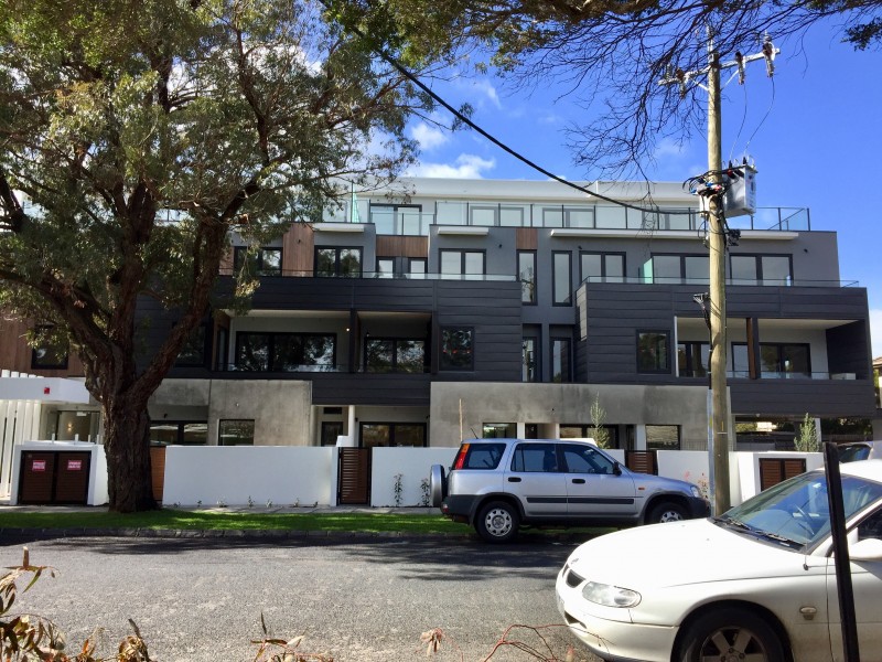 205/112 Mimosa Road, Carnegie VIC 3163