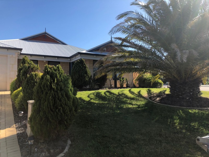 11 Bounty Way, Mindarie WA 6030