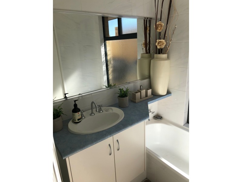 11 Bounty Way, Mindarie WA 6030