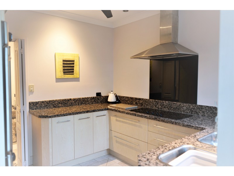 44 Stream Avenue, Kewarra Beach QLD 4879