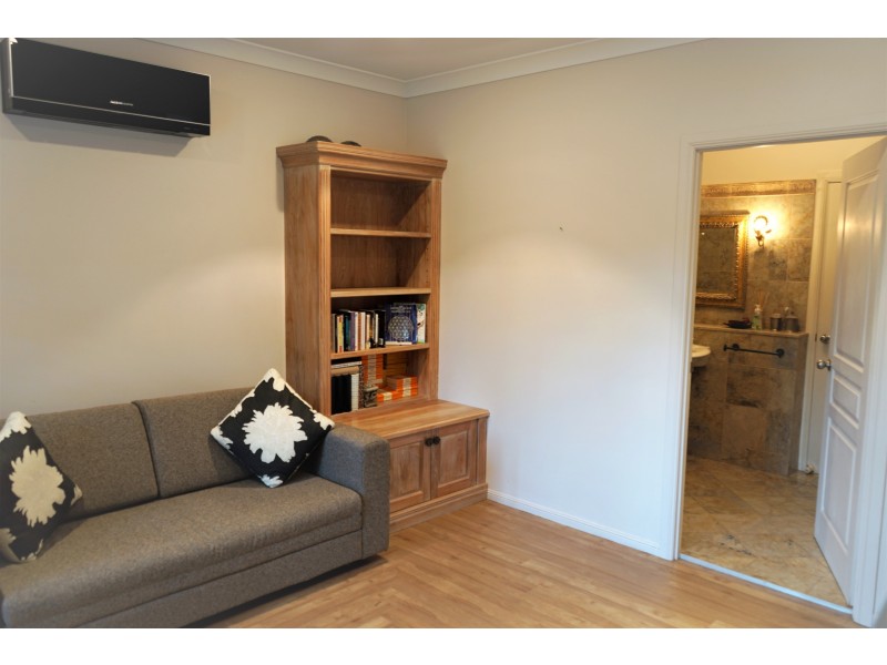 44 Stream Avenue, Kewarra Beach QLD 4879