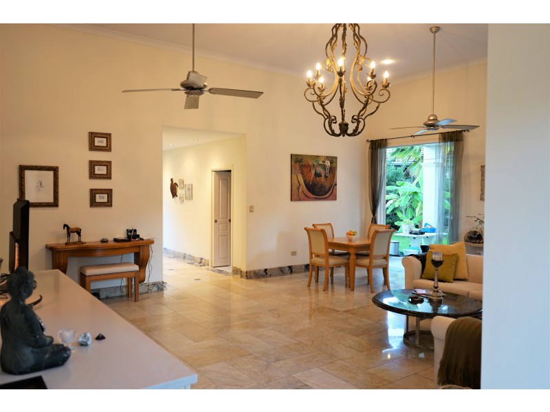 44 Stream Avenue, Kewarra Beach QLD 4879