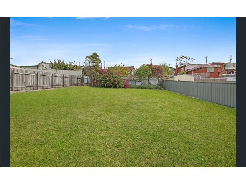 AU17 Newcastle Street, Cringila NSW 2502