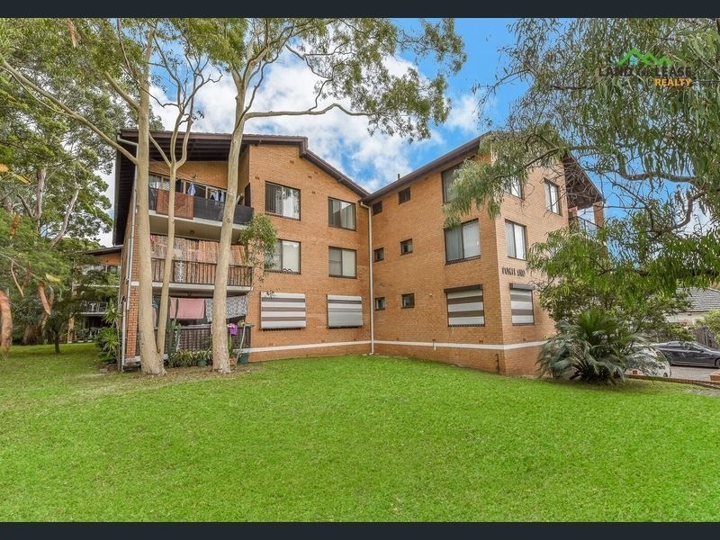 5/33 Sir Joseph Banks Street, Bankstown NSW 2200