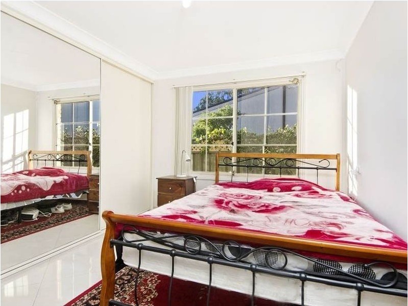 6 Kay Street, Old Guildford NSW 2161