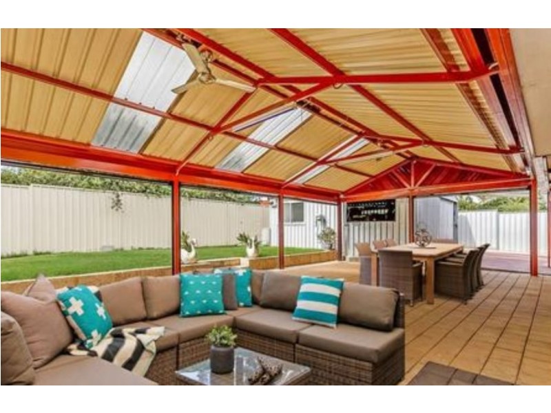 17 Vanessa Way, Swan View WA 6056