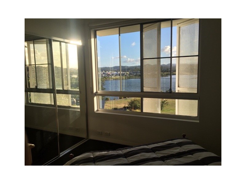 35/1 Lakefront Crescent, Varsity Lakes QLD 4227