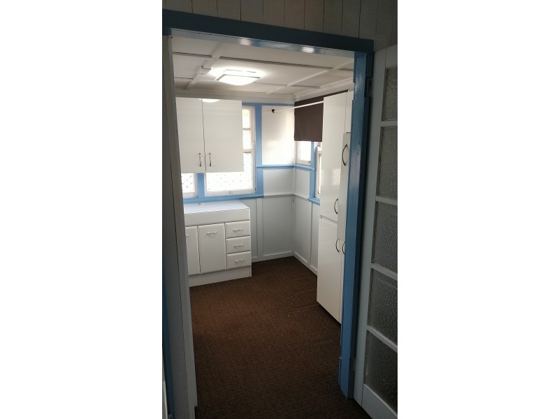 2 Betty Street, Newtown QLD 4350