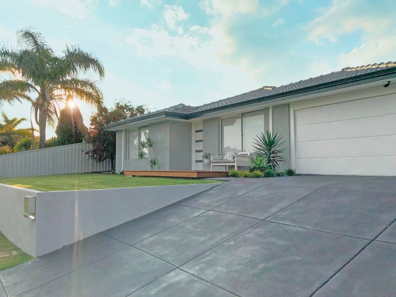24 Conigrave Road, Yangebup WA 6164