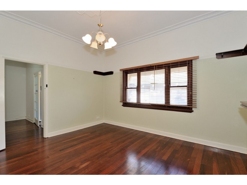 6 Cookham Road, Lathlain WA 6100