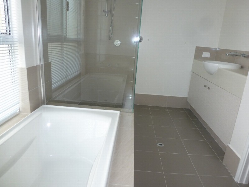 36 Delaronde Drive, Success WA 6164