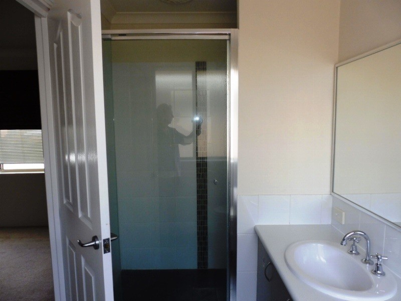 8 Forster Avenue, Lathlain WA 6100