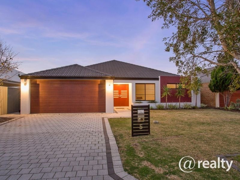 5 Barclay Way, Piara Waters WA 6112