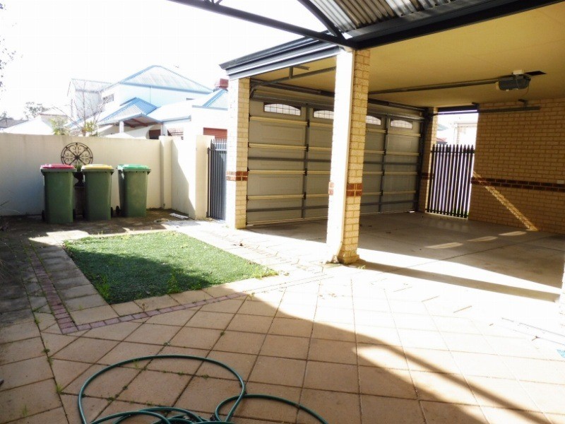 19 Tranby Road, Maylands WA 6051