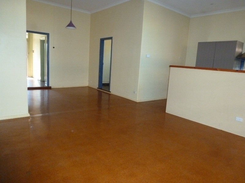 85 Teague Street, Victoria Park WA 6100