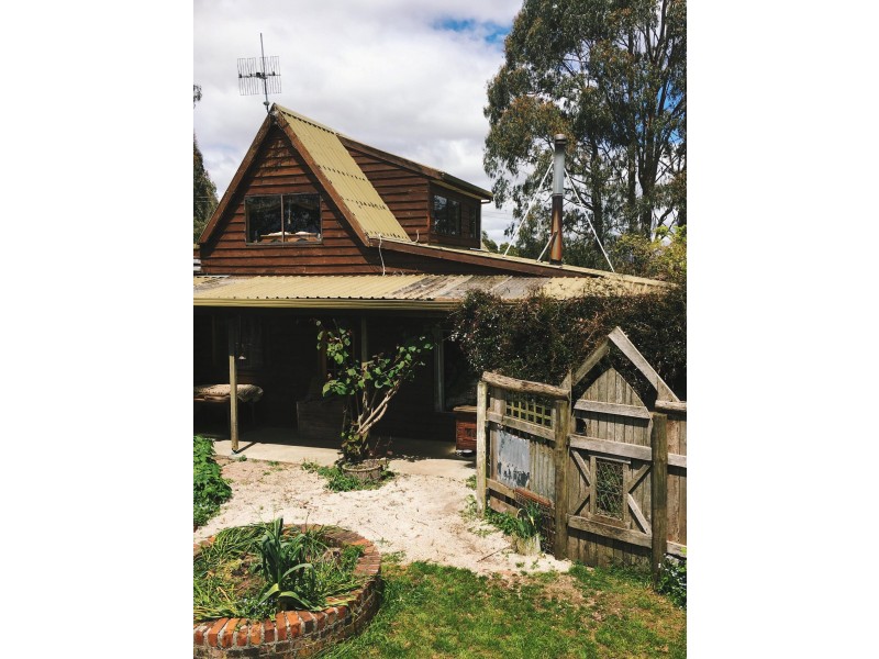 1039 West Calder Road, Calder TAS 7325