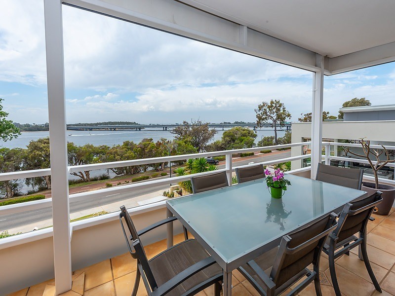 197 The Esplanade, Mount Pleasant WA 6153