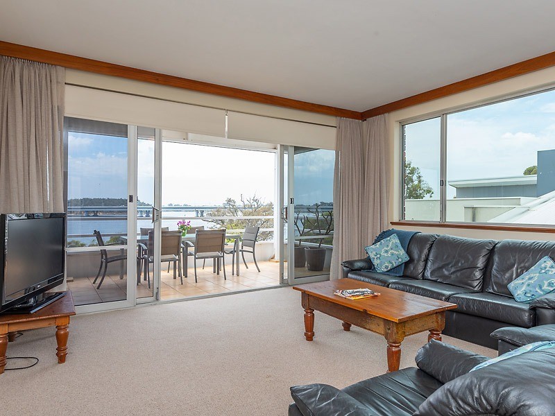 197 The Esplanade, Mount Pleasant WA 6153