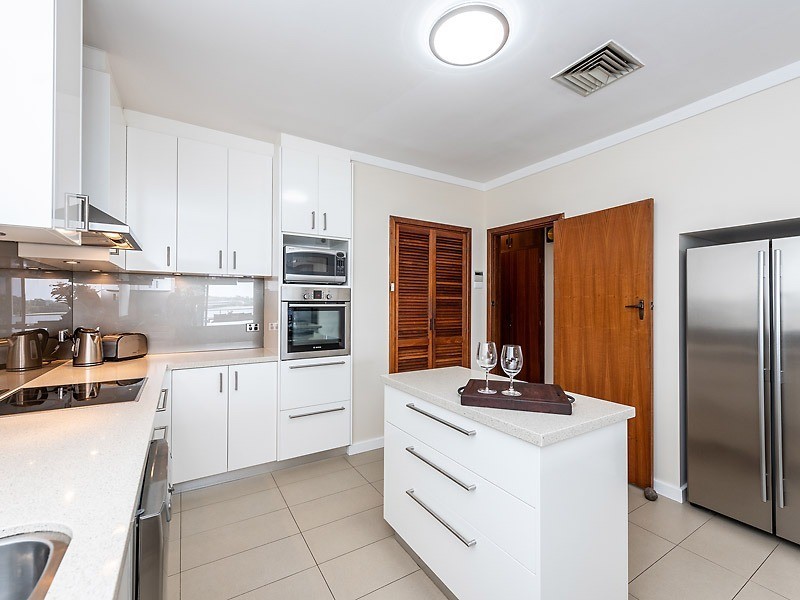 197 The Esplanade, Mount Pleasant WA 6153