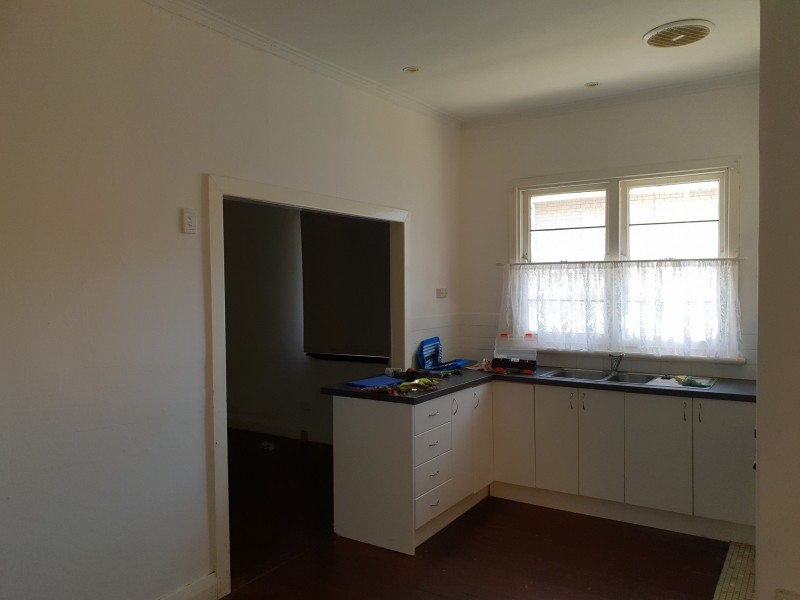 1a Esther Street, Eden Hill WA 6054