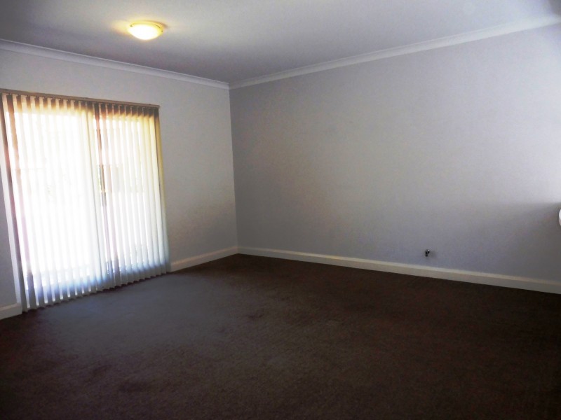 72 Spyglass Grove, Connolly WA 6027