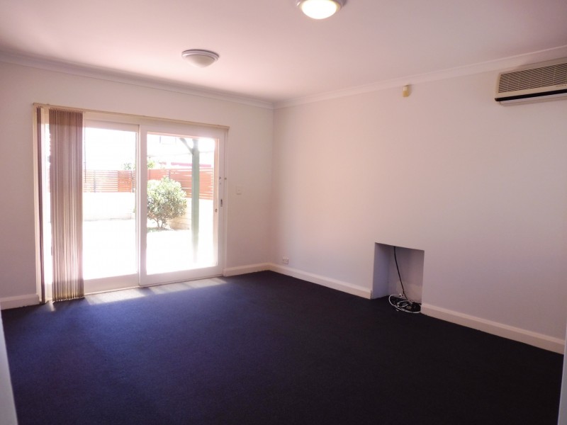 72 Spyglass Grove, Connolly WA 6027