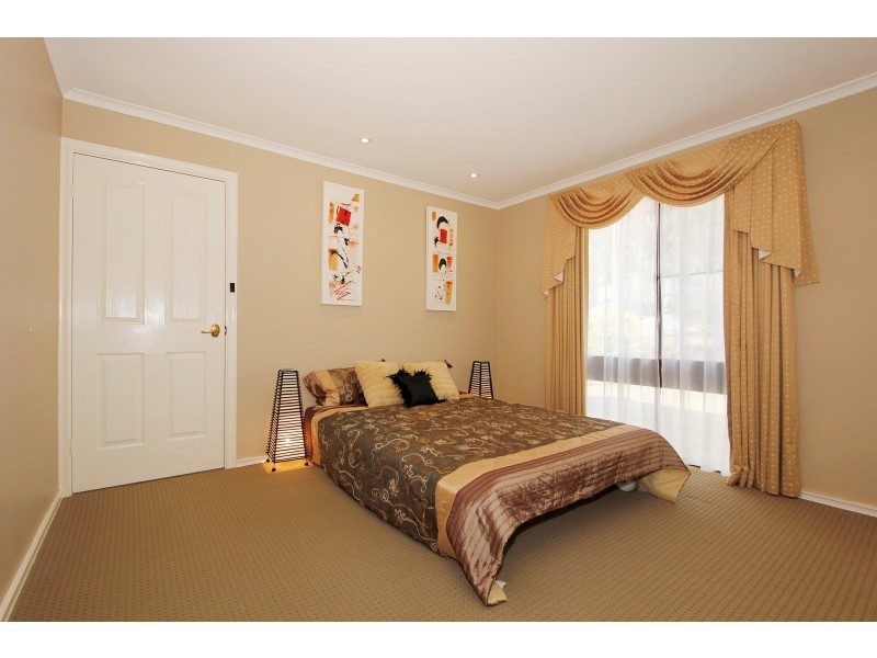 31A Henley Road, Mount Pleasant WA 6153