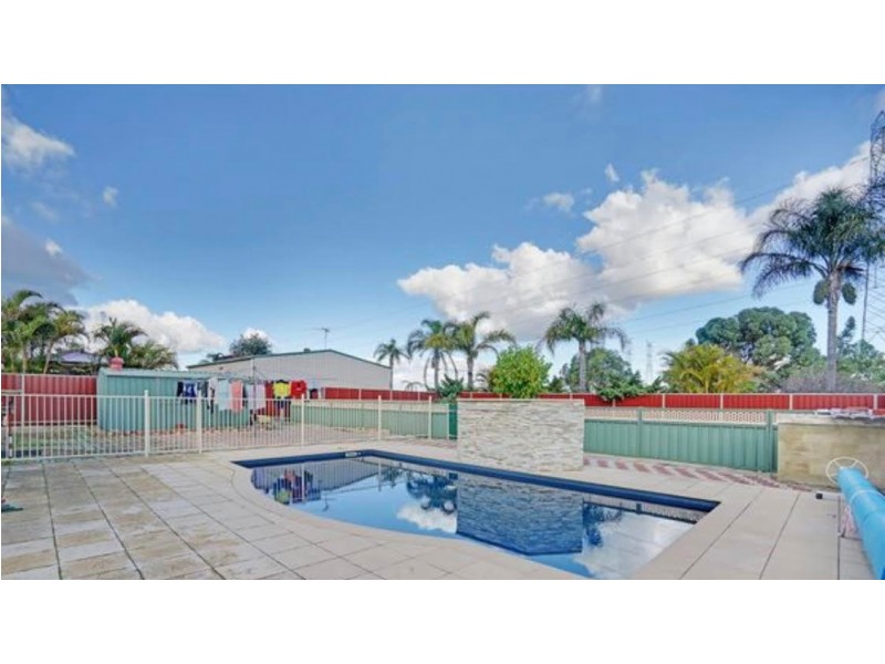 51 Yosemite Loop, Ballajura WA 6066