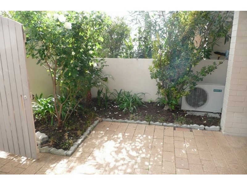 150 Mill Point Road, South Perth WA 6151