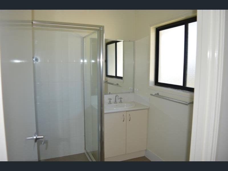 33 Cunningham Avenue, Laidley North QLD 4341
