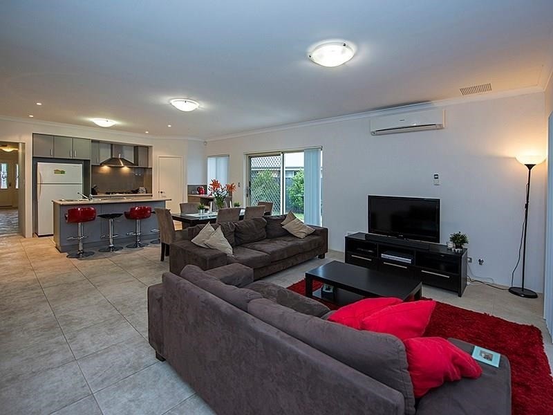 34 Getting Street, Lathlain WA 6100