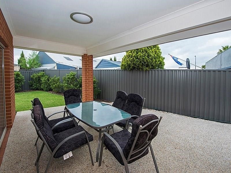 34 Getting Street, Lathlain WA 6100