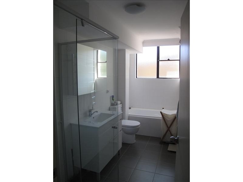 2D/27 Ocean Street North, Bondi NSW 2026