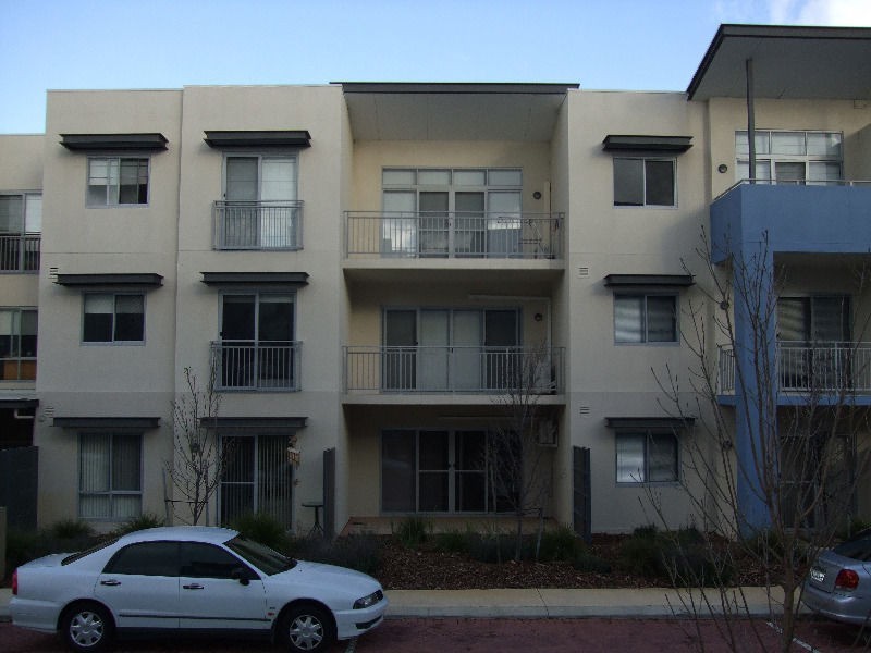 13/6 Ibera Way, Success WA 6164