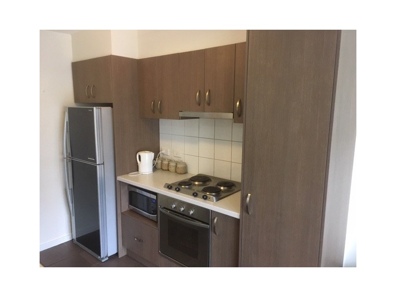 13/6 Ibera Way, Success WA 6164