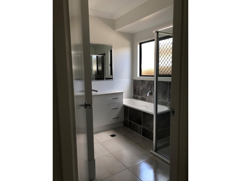 7 Wishart Crescent, Bells Creek QLD 4551