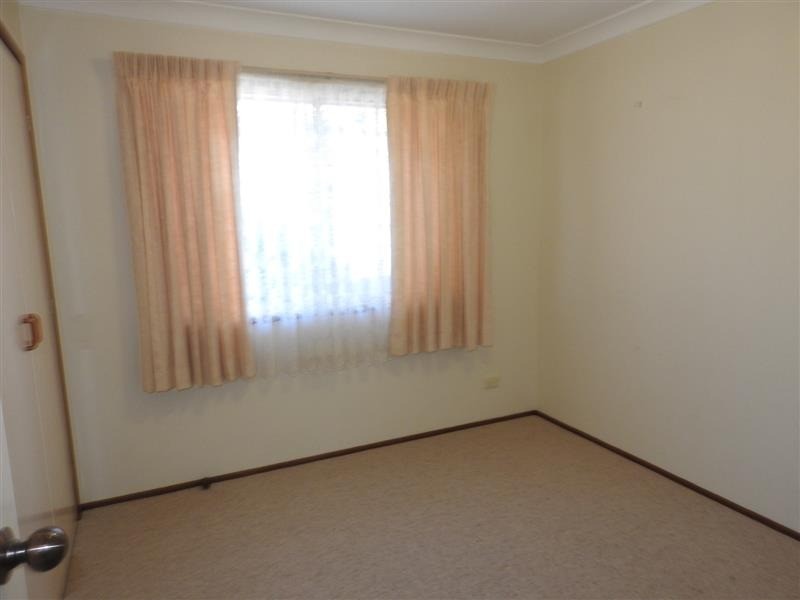 1/6 Hanna Court, Kearneys Spring QLD 4350